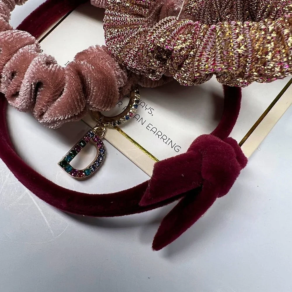 Nordstrom Initial D  Gold Bobby Pin Pink Scrunchie Set Pearl Preppy Chic